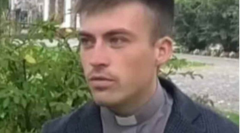Заявив, що споживав Святі Дари: На Львівщині священник попався п’яним за кермом і поплатився