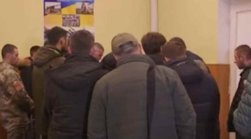 Сам прийшов до ТЦК і відмовився від мобілізації, бо “офіцер”: українця сурово покарали