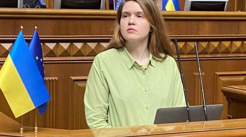 Заява Мар’яни Безуглої: Стефанчук викрив нардепку у брехні