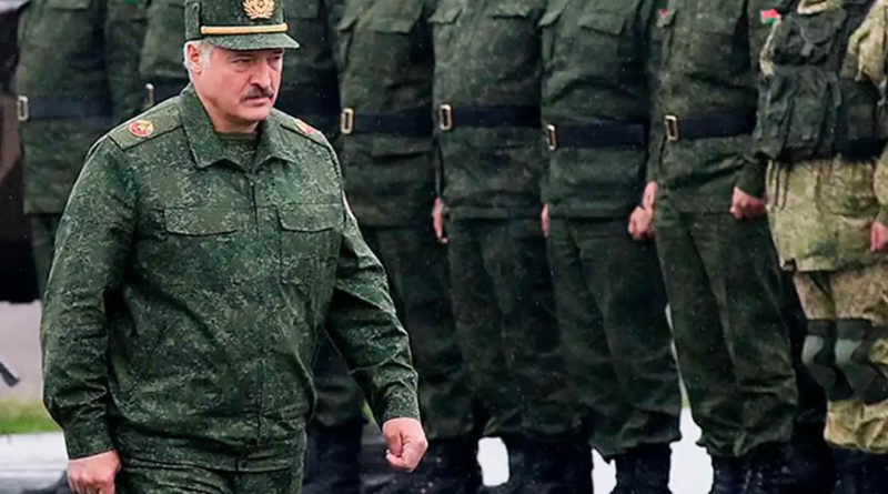Лукашенко готується до війни: у ЄС різко відреагували