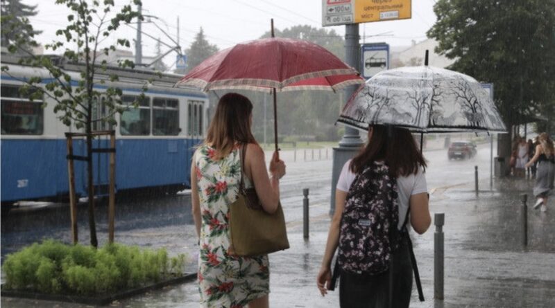 Коли в Укpаїні поcлабиться cпека: Синоптик нaзвала конкpетну дату